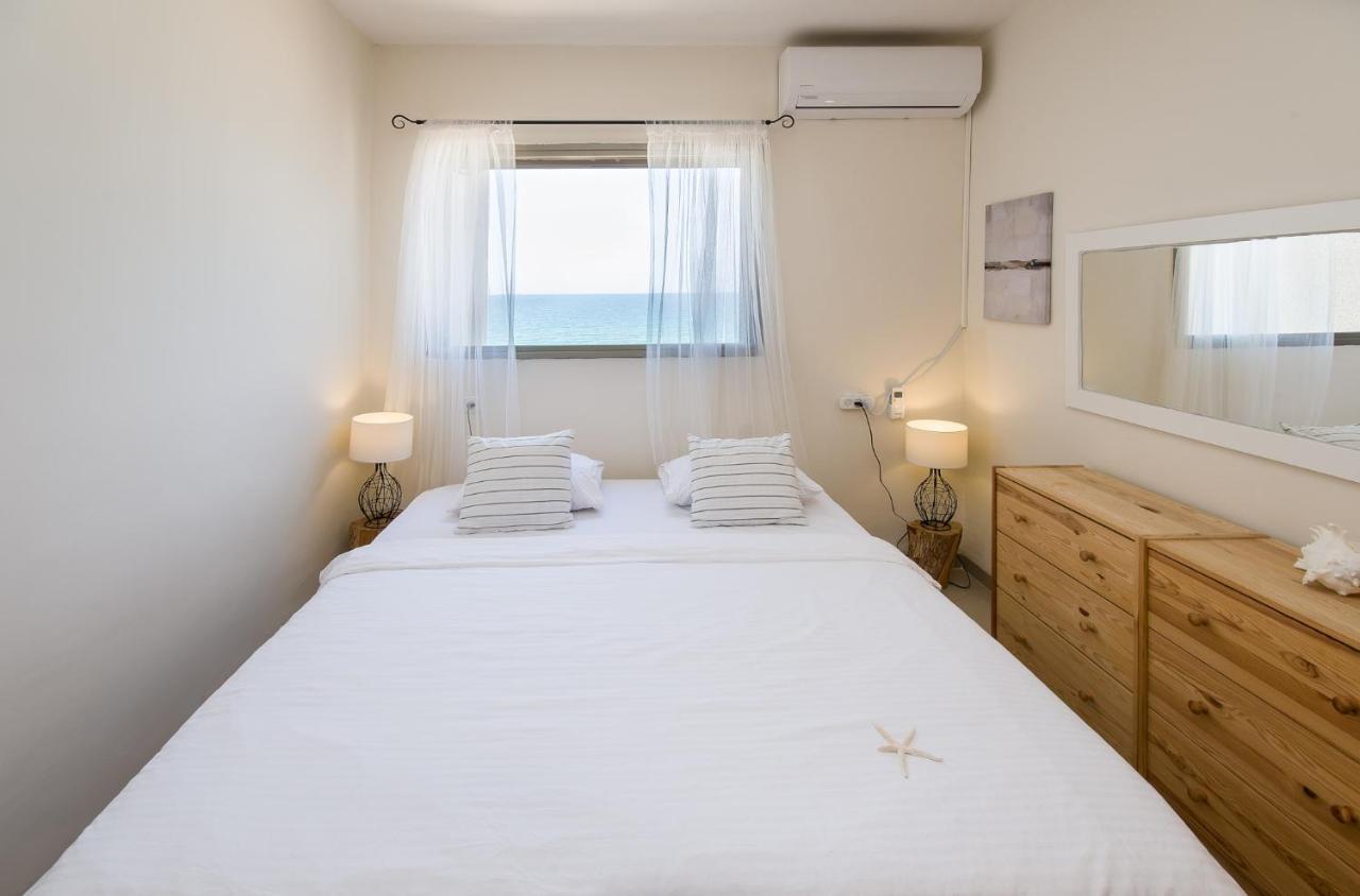 Luminous Sea Apartment Haifa Exterior photo